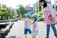 妊娠で謝罪や解雇も!過重労働だけじゃない「保育園の大奥」に苦しむ保育士たち
