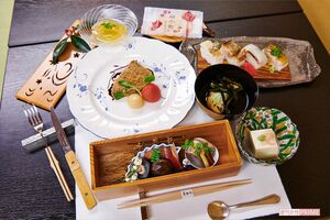 「天皇の料理番トリビュートランチ」。秋山氏が洋食づくりに目覚めたきっかけになったのが「ヒレカツ」だったとか　撮影／山田智絵