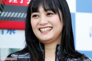 フリーアナウンサーの脊山麻理子