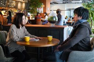 ケイトの父親が連続殺人犯と知り、別れを切り出した野中　(c)日本テレビ　