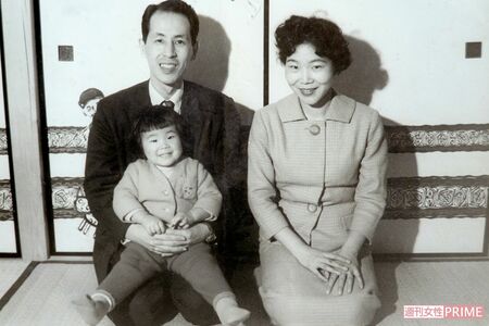 結婚して娘を出産、専業主婦に。「文系の男ばかりの家系だったから、理系のハンサムな男と結婚したかったのよ」と樋口さん