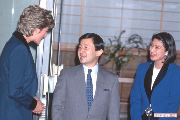 ダイアナ妃をお出迎えした現在の天皇皇后両陛下（1995年）