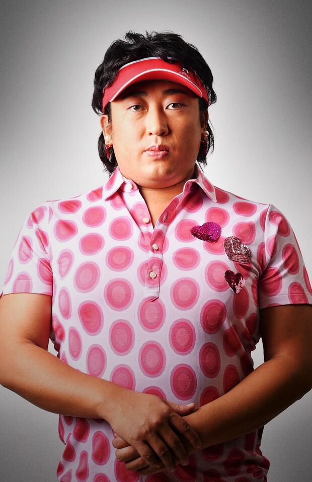 容疑者7：犬塚聡子。プロゴルファー。世界の賞レースで活躍するゴルファー。(c)テレビ東京