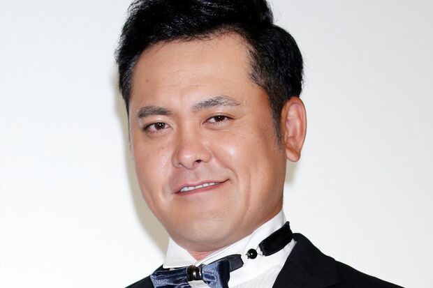 連ドラ主演は「最初で最後!?」と語る有田哲平。『わにとかげぎす』（TBS系　毎週水曜　夜11時56分～）で独身で童貞の38歳というクセの強い役柄に体当たりで挑戦している。