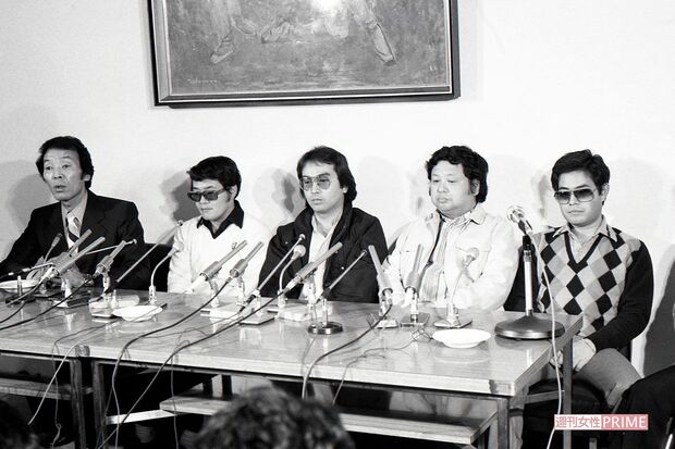 ’81年には仲本工事と志村さんの競馬のノミ行為が発覚し１か月の謹慎に