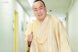 大ブレイク中の大御所演歌歌手・細川たかし（74）撮影／佐藤靖彦