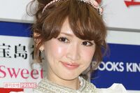 紗栄子、建築中の