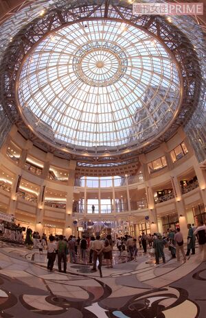 商店街の象徴のドーム