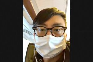 過密スケジュールの中、雪の影響で遅れた新幹線の中からインタビューに答えてくれた