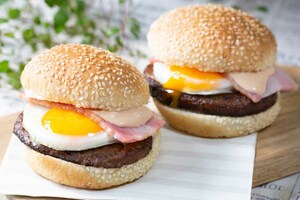 月見バーガー ※写真はイメージです
