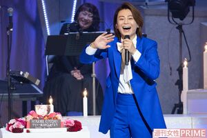 2月2日のデビュー記念日に歌う氷川きよし 撮影/廣瀬靖士