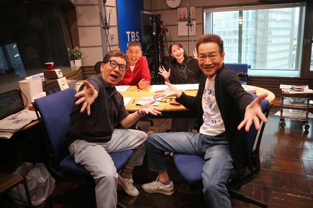 『爆笑問題の日曜サンデー』に出演した田原俊彦。セクハラ言動が炎上した(番組公式ホームページより)