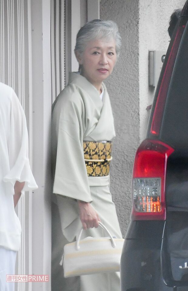 '19年5月、海老蔵の母・希実子さんに直撃取材したときの様子