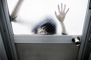 既婚男と不倫する女性が妻に攻撃をしかける“ヤバ女”になりがちなのはなぜか（写真はイメージ）