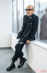 竹中直人　撮影/佐藤靖彦