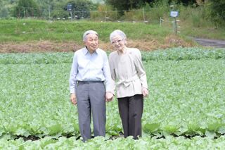 美智子さま、過激なバッシングに屈しず貫く全力の献身「上皇さまをお守りする」ご…