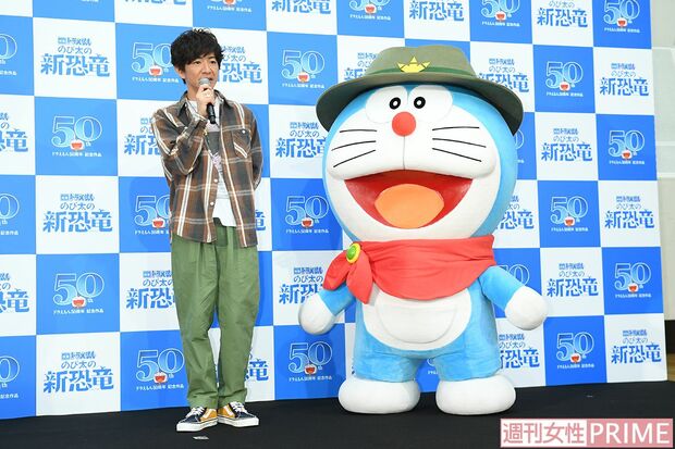 ドラえもんから初恋について聞かれると「のび太が上」と返す木村拓哉　撮影／高梨俊浩