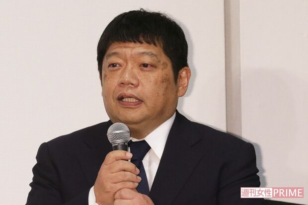 7月22日、吉本の岡本社長の会見に同席した、視聴者には『笑ってはいけない』でおなじみの藤原副社長