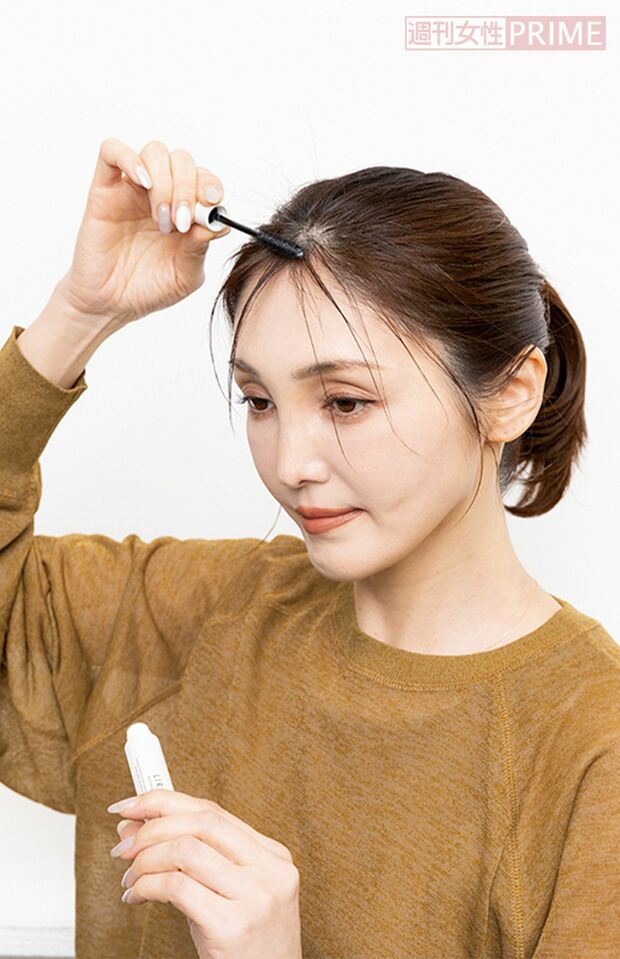 高めポニーは「おくれ毛の処理」がポイント! 撮影/矢島泰輔