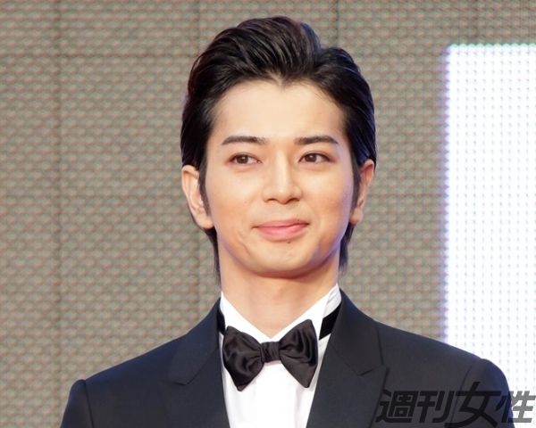 主演ドラマが高視聴率の松本潤 現場ではスタッフうならせる ニュース概要 週刊女性prime