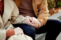 性欲解消だけじゃない、『女性向け風俗』に客が求めるものと“男性キャスト”の胸の内