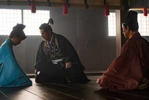 ひと癖もふた癖もある人物に囲まれて、光秀は知将として頭角を現す　（c）NHK