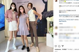 マギー（左）らと撮影に臨む山下莉奈（中央・公式インスタグラムより）