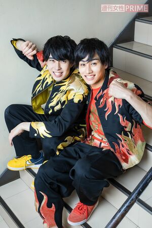 （写真左から）野々田奏、寺坂頼我　撮影／廣瀬靖士