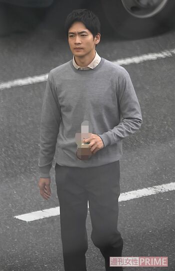 10月、ドラマ『いちばんすきな花』の撮影に向かう松下洸平