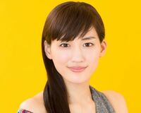 綾瀬はるか「自然に笑顔になっちゃう人といられたら」