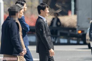 ドラマ『半沢直樹』撮影中の堺雅人