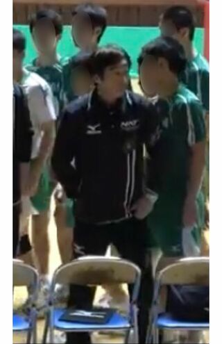 試合中の石井容疑者（SNSより）