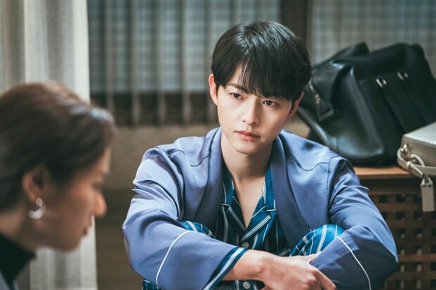 （c）Netflixオリジナルシリーズ『ヴィンチェンツォ』独占配信中