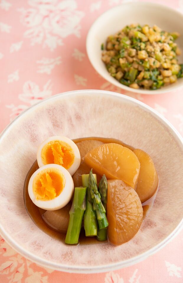 菜～んと！ゴマった！『捨てるとこで炊いたん』今回は撮影用に卵とアスパラを特別にトッピング！