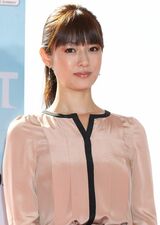 深田恭子、共演で急接近中の亀梨和也主演舞台をお忍び鑑賞