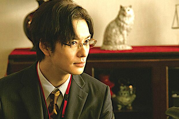 映画『アングリースクワッド公務員と7人の詐欺師』公式サイトより