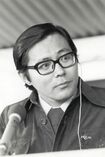 若い頃の小倉智昭。競馬の実況中継が評判を呼んで、大橋巨泉さんからスカウトを受けた