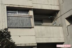 実父宅はカーテンが閉められたまま