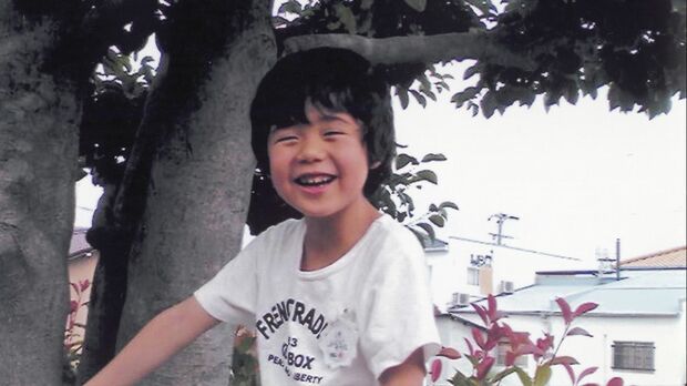 小学校低学年のときは、毎日のように大好きな木登りをしていたという