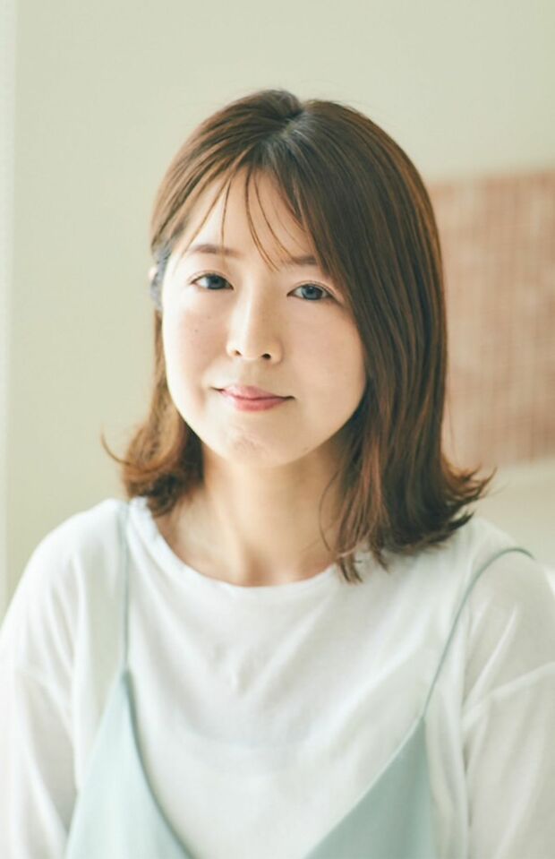 akiさん●片付けられない過去を持つ、整理収納アドバイザー。「ストイックにずぼら」を突き詰めてたどり着いた1秒で片付く収納テクが話題に。最新著は『手間がゼロになる家事ワザ250』（KADOKAWA）。※画像をクリックするとInstagramにジャンプします。