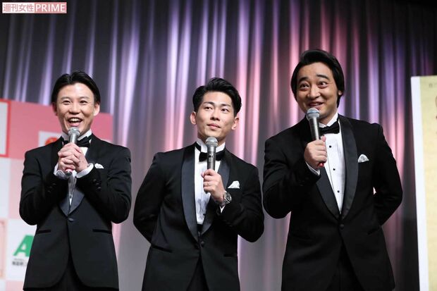 '17年のイベントでのスリーショット。右端の斉藤がトリオの中で人気だった