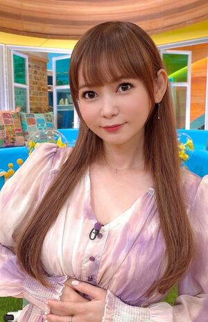 「16時間ダイエット、カロリーオーバーしたらあっさり太るやんけ」と発信した中川翔子（公式インスタグラムより）