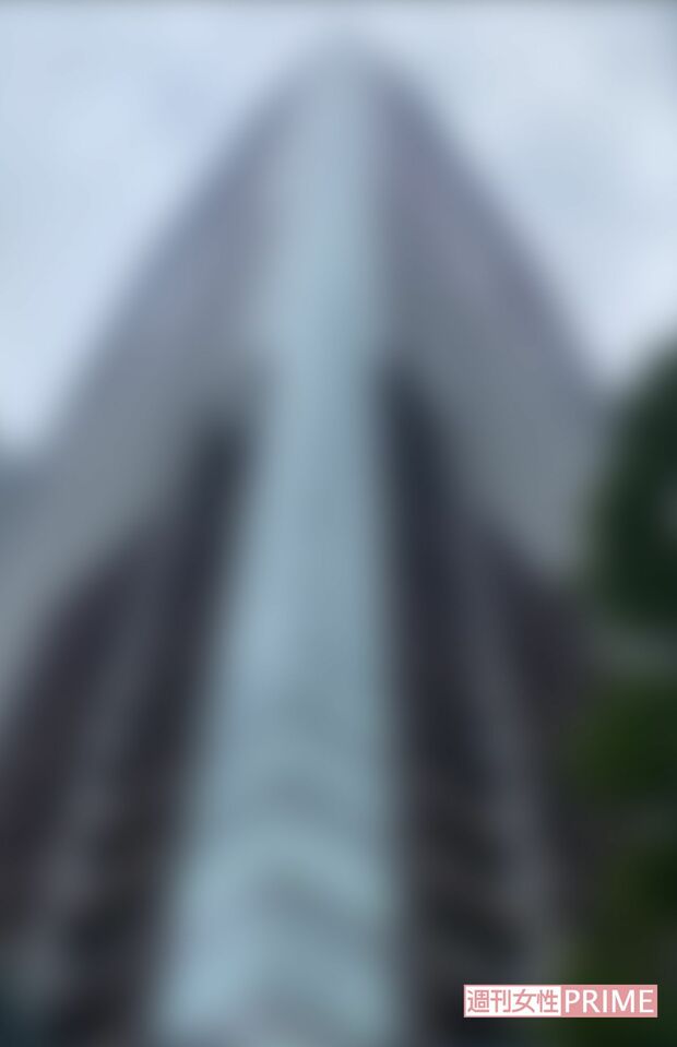 事件現場となった竹澤章一容疑者宅マンション