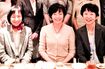 「霞が関女子会」を主宰する安倍昭恵さんのフェイスブックには山田真貴子氏、小野日子氏との3ショット写真が