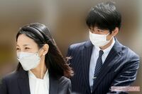 【入園・入学式】向井理・国仲涼子は“定番コーデ”も目立ちまくり、菊地凛子は“エルメス”の貫禄