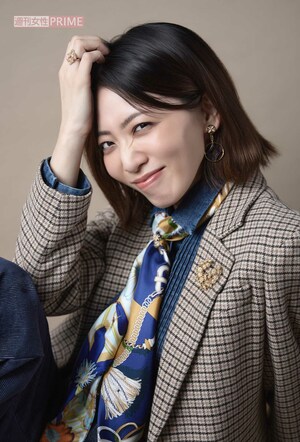 礼真琴（撮影/廣瀬靖士）　