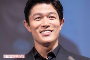 体形を大きく変える徹底した役作りで、出演作を何度も話題にしている鈴木亮平