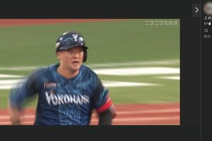 阪神・本山のエラーを目の当たりにして、目を見開いて驚く牧秀悟の姿がネットでも話題に