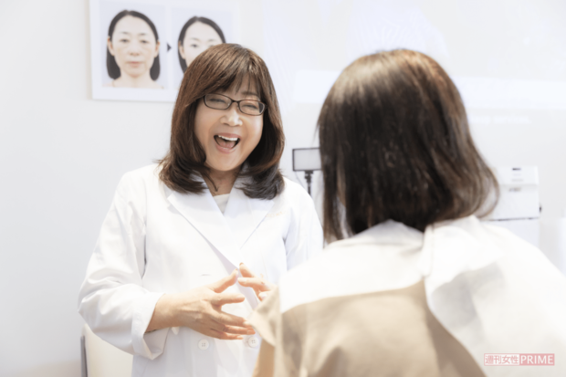 かづきさん自身がいつも明るい笑顔で患者の心に寄り添い、親近感がわくような話し方で懐にスッと入り込んでいく姿が印象的だった(撮影/矢島泰輔)