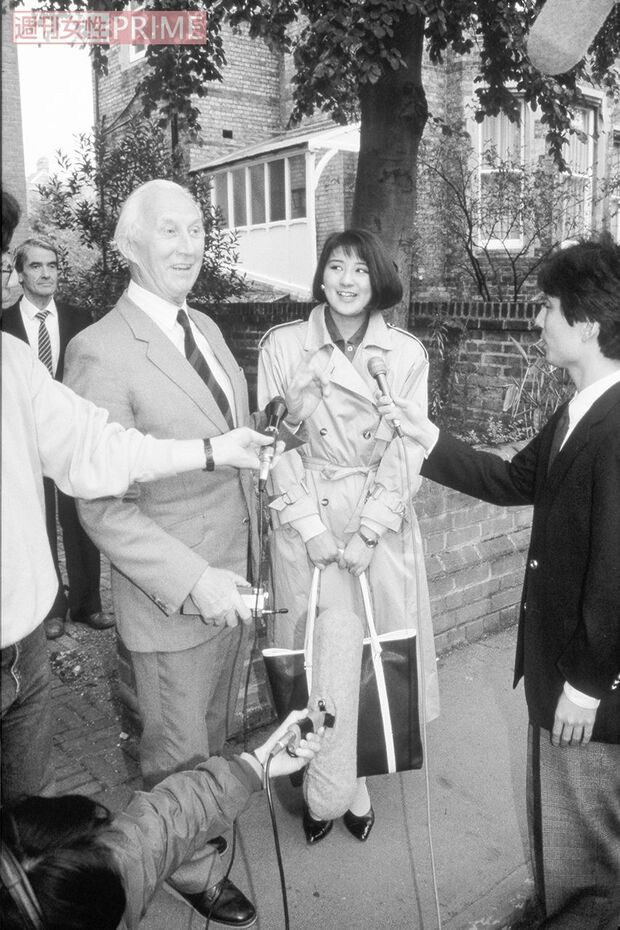 英国に留学されていた雅子さまを各社が取材。平成元（1989）年